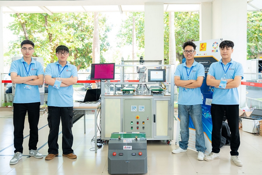 MECA 2025 khép lại với những sáng kiến tự động hóa đầy triển vọng từ sinh viên kỹ thuật MECA 2025 khép lại với những sáng kiến tự động hóa đầy triển vọng từ sinh viên kỹ thuật