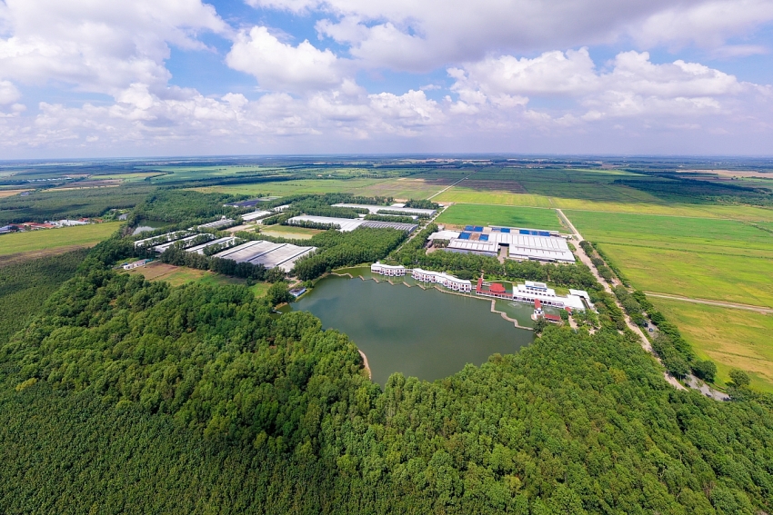 Vinamilk “Mở khóa tự nhiên” tại Green Farm: Mô hình sinh thái truyền cảm hứng doanh nghiệp.