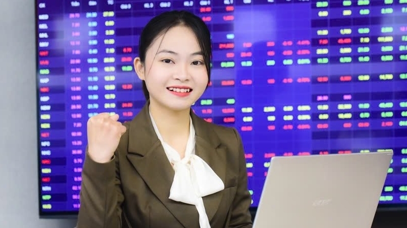 Thị trường chứng khoán ngày 25/7: VN-Index thiết lập kỷ lục mới, vượt mốc 1.531 điểm