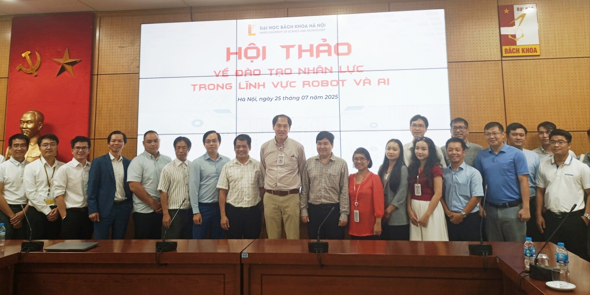 Cần nhiều giải pháp đồng bộ cho chiến lược đào tạo nhân lực Robot và AI tại Việt Nam