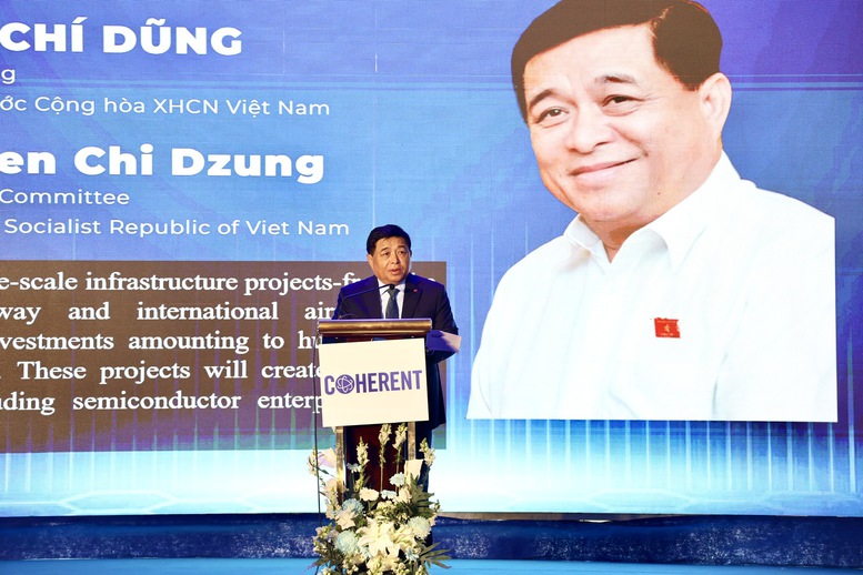 Việt Nam - Cứ điểm chiến lược cho các tập đoàn công nghệ hàng đầu thế giới