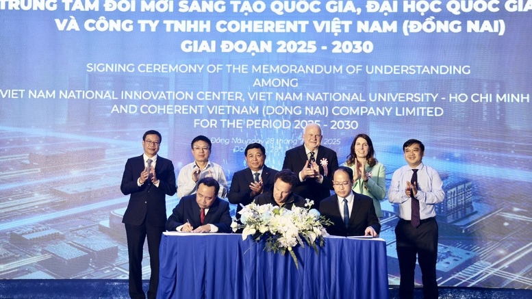 Việt Nam - 