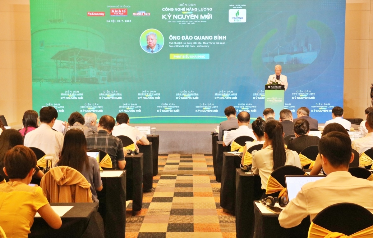 Quang cảnh diễn đàn