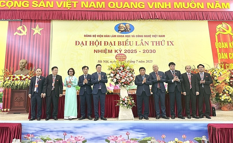 Viện Hàn lâm KHCN Việt Nam công bố hơn 12.000 công trình nghiên cứu trong 5 năm