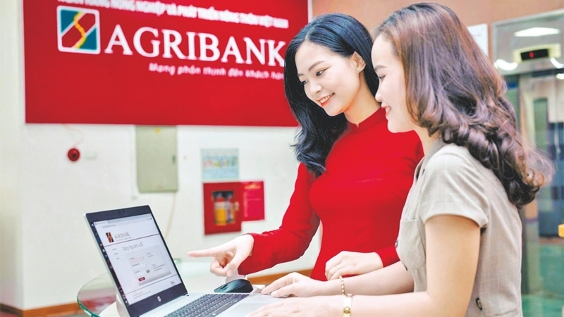 Tin tức ngân hàng nổi bật tuần qua: Agribank áp dụng lãi suất tiết kiệm tới 4,8%/năm