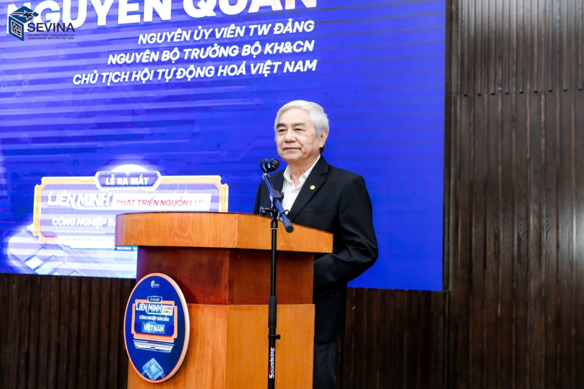 TS. Nguyễn Quân nhấn mạnh vai trò hợp tác ba bên của Liên minh Phát triển nguồn lực công nghiệp bán dẫn