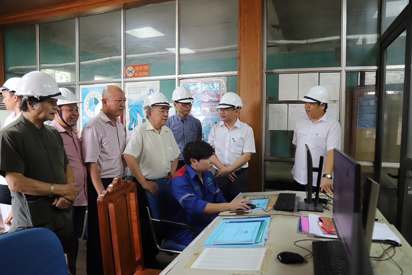 Hội Tự động hóa Việt Nam thăm và làm việc tại Công ty CP Supe Phốt phát và Hóa chất Lâm Thao