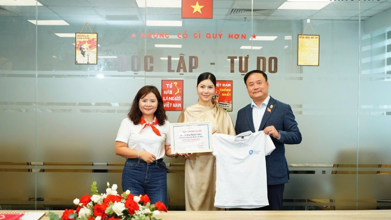 Văn hóa nghệ thuật hướng về trẻ em khuyết tật