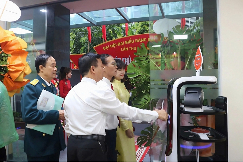 Khởi đầu nhiệm kỳ mới, Phường Yên Hòa đặt mục tiêu đột phá trong chuyển đổi số