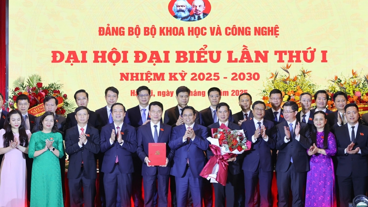 Thủ tướng Phạm Minh Chính: Bộ KH và CN cần thúc đẩy động lực mới và nâng cao năng suất lao động tổng hợp