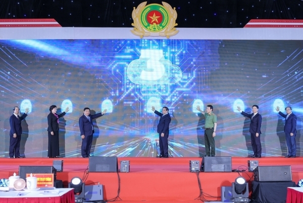 Thủ tướng: Chỉ bàn làm, không bàn lùi trong phát triển Trung tâm Dữ liệu quốc gia