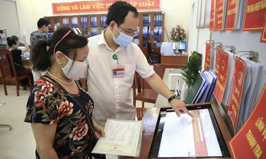 Những yếu tố ảnh hưởng tới chất lượng hoạt động của UBND xã ở TP Hà Nội