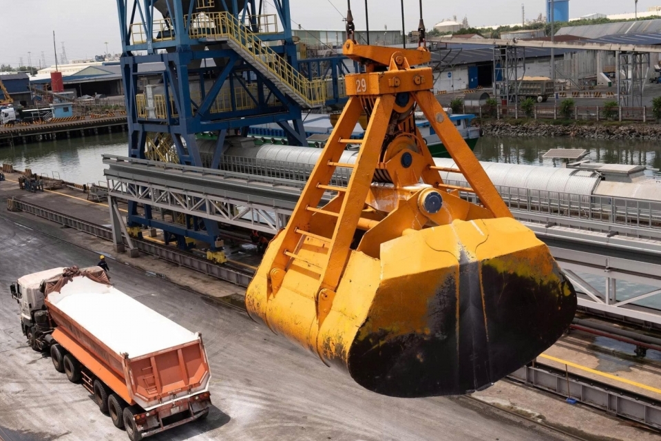 PVFCCo tăng tốc xuất khẩu, triển khai đơn hàng giá trị kỷ lục từ đầu năm 2025