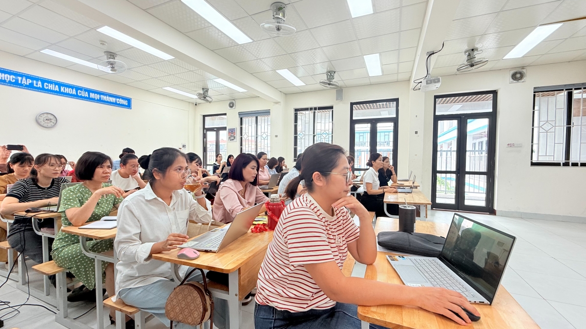 Lớp học số tinh hoa – Hướng đi chiến lược của THCS Thành Công trong chuyển đổi số giáo dục