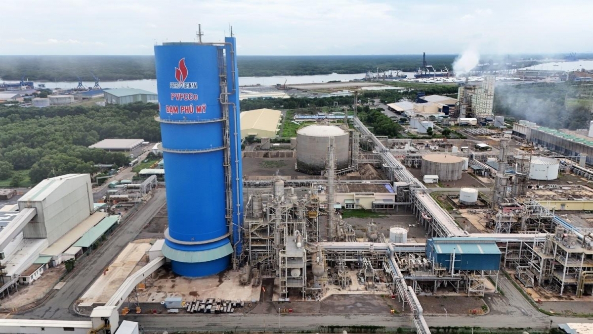 Đạm Phú Mỹ (DPM) phát hành hơn 288 triệu cổ phiếu, vốn điều lệ “nhảy vọt” gần 6.800 tỷ đồng