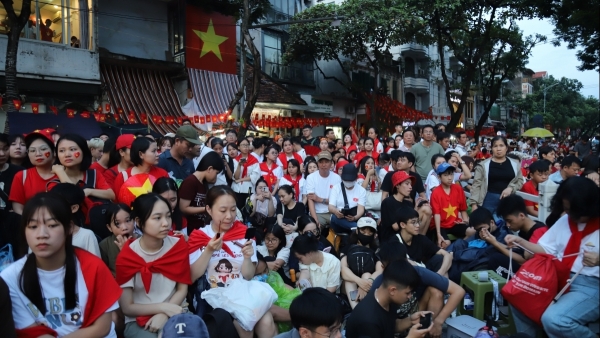 Hà Nội thức trắng đêm chờ tổng duyệt diễu binh, diễu hành A80