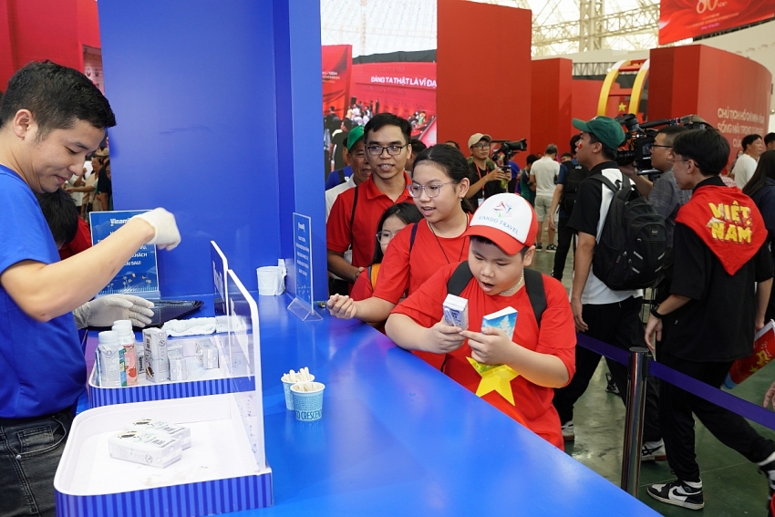 Vinamilk tạo điểm nhấn tại triển lãm thành tựu đất nước 80 năm Vinamilk tạo điểm nhấn tại triển lãm thành tựu đất nước 80 năm