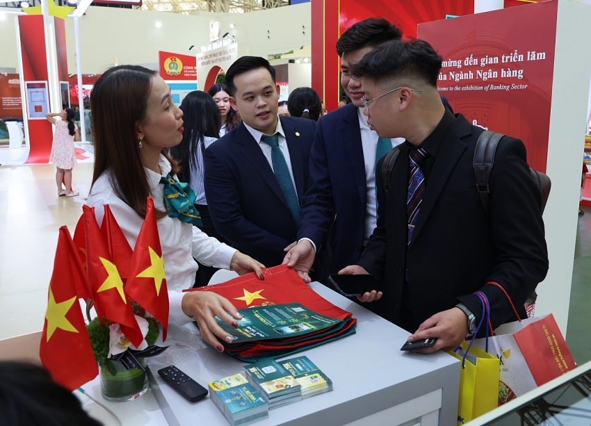 BIDV mang dấu ấn đặc sắc hòa chung Thành tựu 80 năm của Đất nước