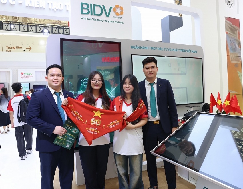 BIDV mang dấu ấn đặc sắc hòa chung Thành tựu 80 năm của Đất nước