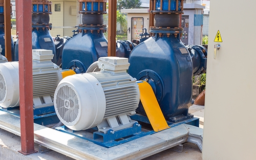 Ba “nước đi lớn” trong cuộc chơi động cơ và truyền động điện áp cực thấp