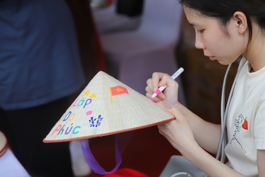 Hà Nội trong những ngày lịch sử: Rực rỡ, hào hùng và tràn đầy cảm xúc