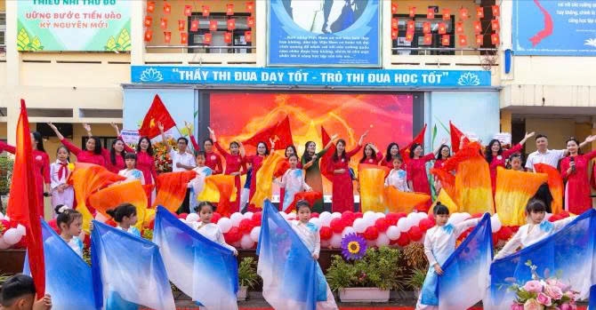 Trường Tiểu học Quang Trung đón năm học mới, mỗi ngày đi học là một ngày vui