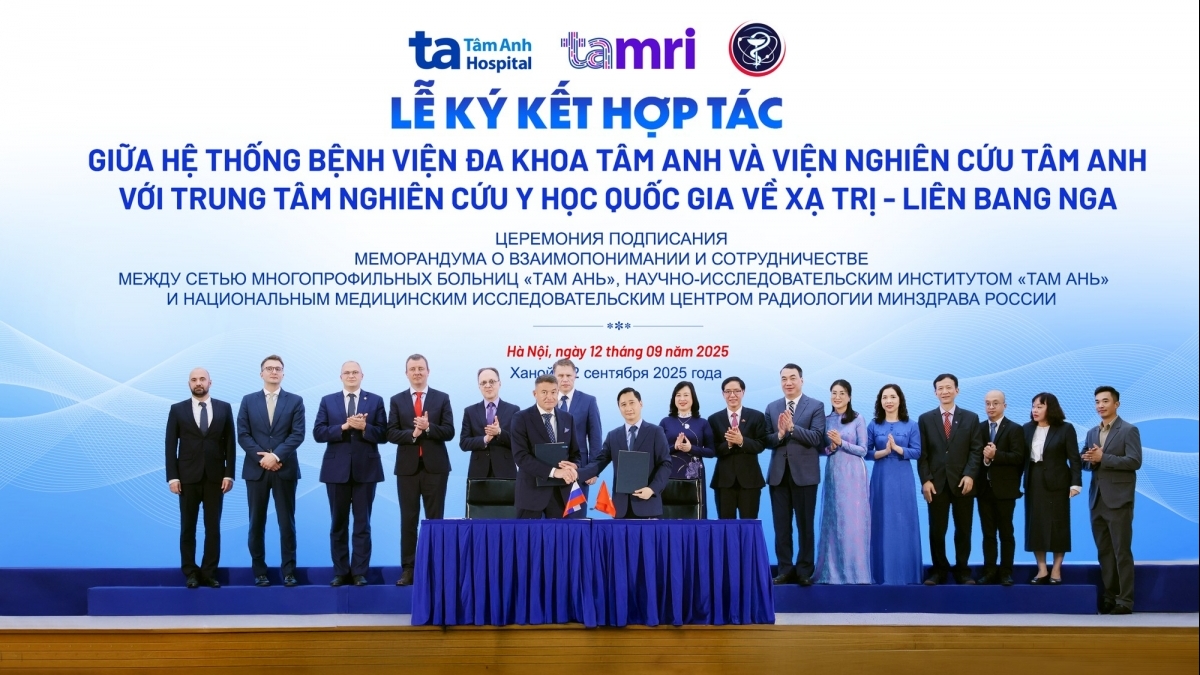 Nga chuyển giao công nghệ lõi, kỹ thuật chẩn đoán - điều trị ung thư cho Việt Nam