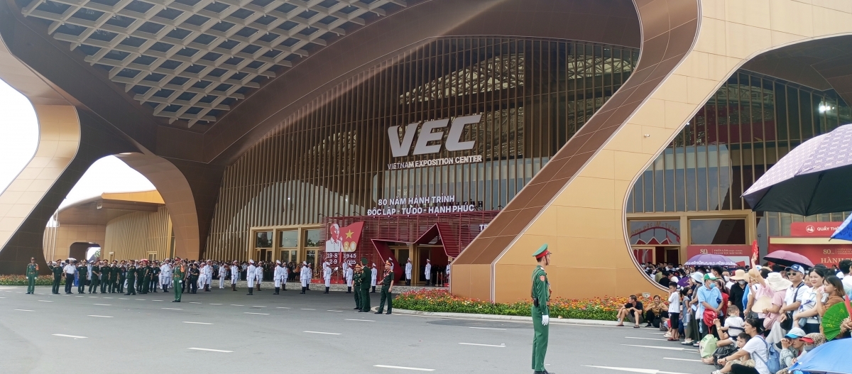 Triển lãm “80 năm hành trình Độc lập-Tự do-Hạnh phúc” kết thúc đón khách lúc 16 giờ ngày 15/9