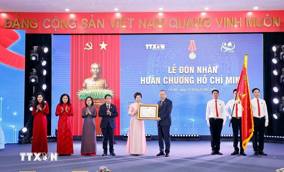 Thông tấn xã Việt Nam đón nhận Huân chương Hồ Chí Minh lần thứ 3 và kỷ niệm 80 năm ngày truyền thống