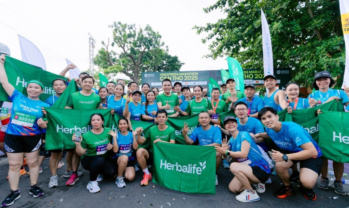 Herbalife Việt Nam cổ vũ tinh thần sống khỏe tại giải chạy cùng VnExpress Marathon Cần Thơ