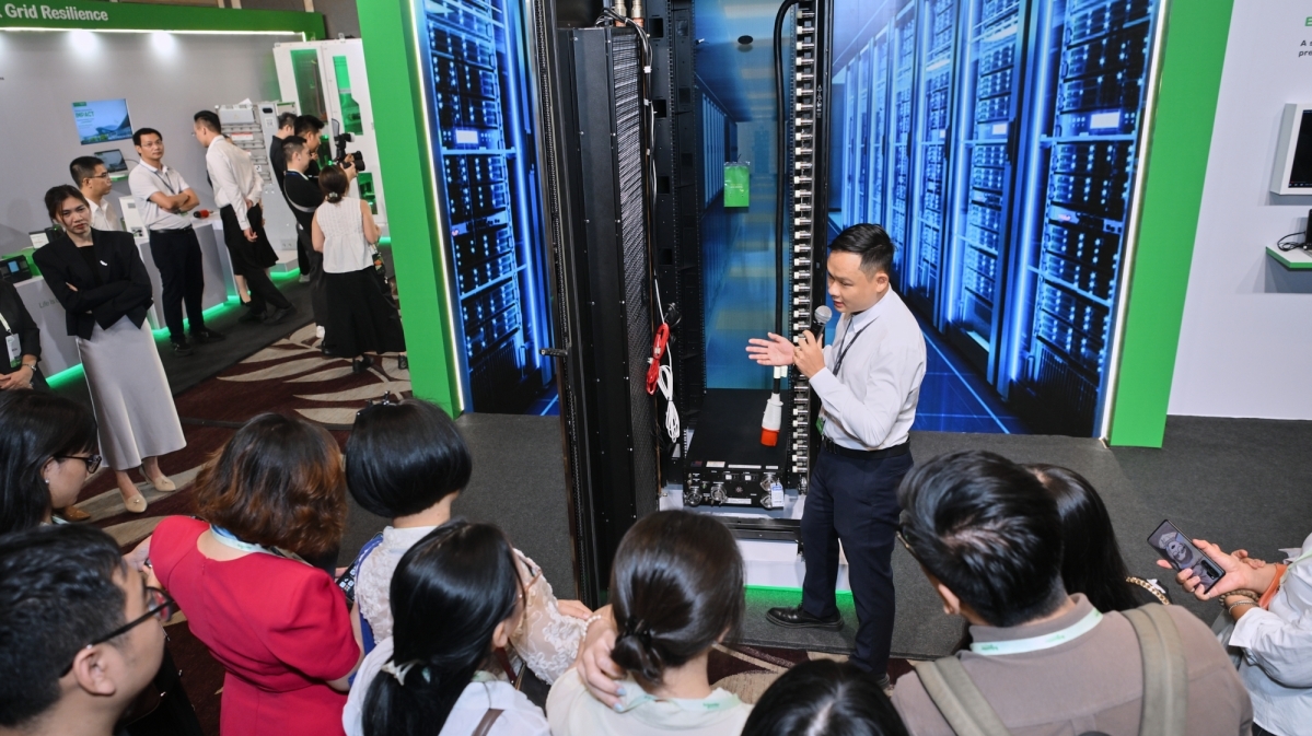 Schneider Electric sẵn sàng mọi nguồn lực cho chuyển đổi số, hướng tới nền kinh tế số bền vững