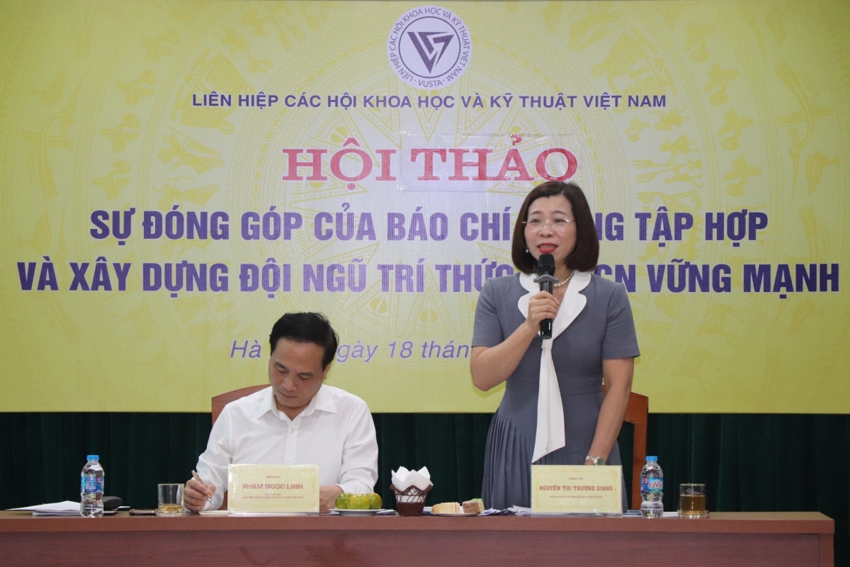Báo chí - cầu nối quan trọng trong xây dựng đội ngũ trí thức khoa học và công nghệ