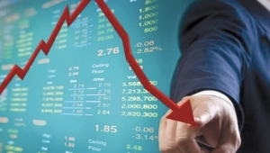 Thị trường chứng khoán ngày 07/10: VN Index hụt hơi trước mốc 1.700, sắc đỏ áp đảo khi thanh khoản hạ nhiệt