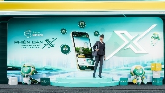 BIDV lần đầu mang sự kiện âm nhạc - công nghệ tới phố đi bộ Nguyễn Huệ, ra mắt SmartBanking ra mắt phiên bản X