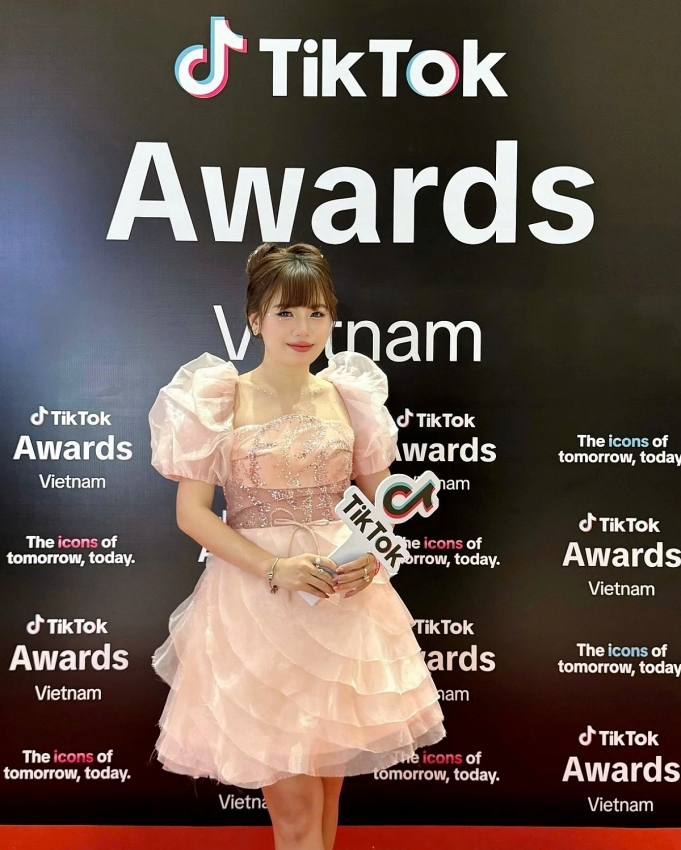 Khi diễn viên trẻ phát huy tốt vai trò Live Creator