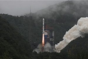 Trung Quốc: Tên lửa Trường Chinh 2D hoàn thành lần phóng thứ 100, đưa 2 vệ tinh vào quỹ đạo