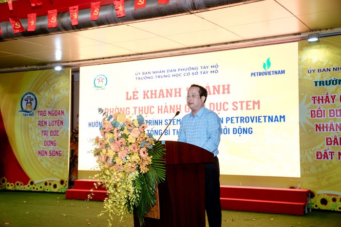 Hà Nội: Khánh thành phòng thực hành giáo dục STEM tại Trường THCS Tây Mỗ