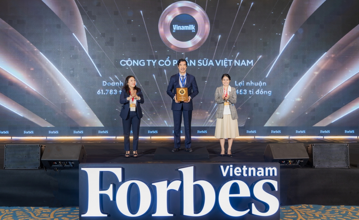 Vinamilk đứng đầu top 25 thương hiệu dẫn đầu 2025 của Rorbes Việt Nam