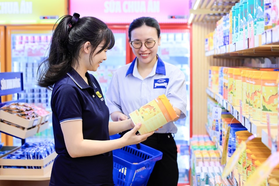Vinamilk đứng đầu top 25 thương hiệu dẫn đầu 2025 của Rorbes Việt Nam