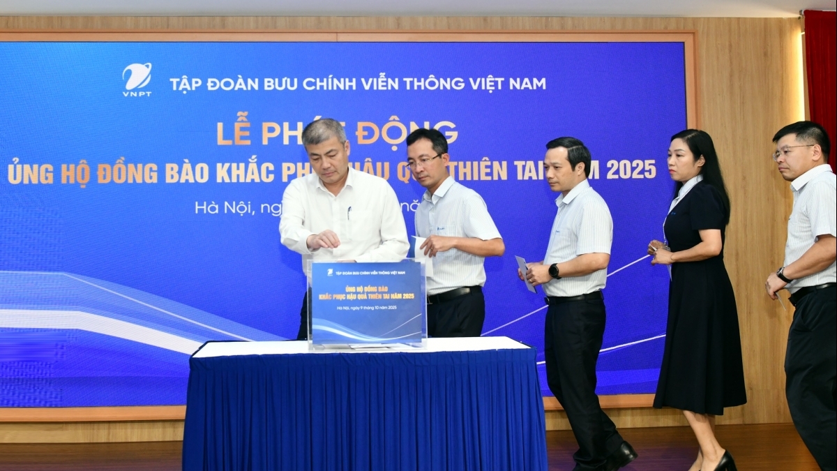 VNPT quyên góp 15 tỷ đồng hỗ trợ người dân vùng thiên tai