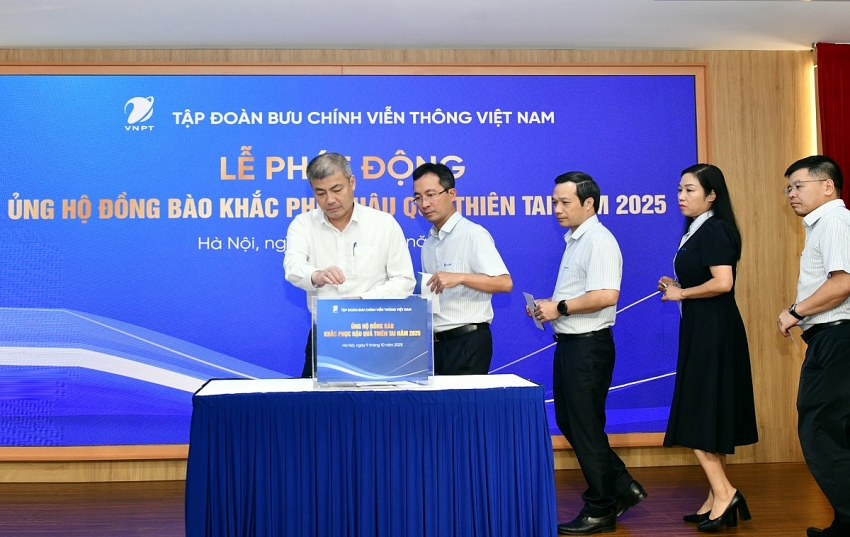 VNPT quyên góp 15 tỷ đồng hỗ trợ người dân vùng thiên tai