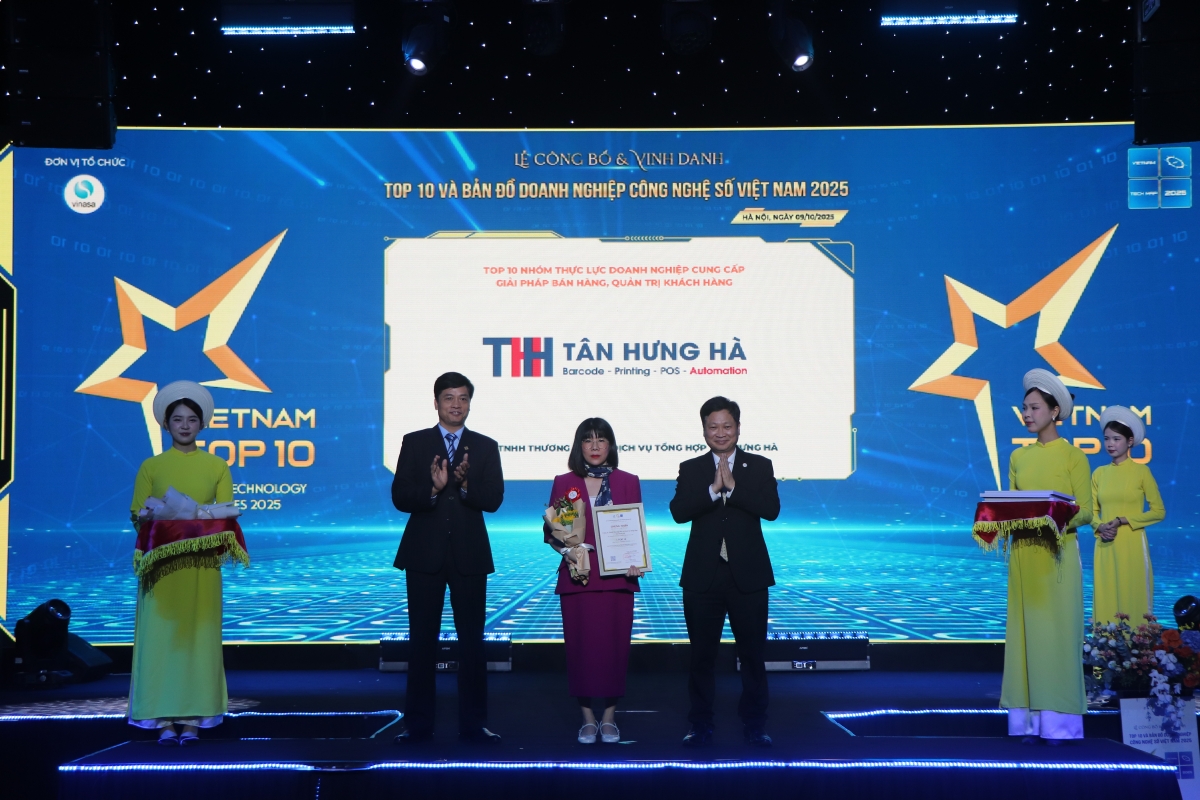 Những con người kiến tại tương lai số: Dấu ấn Top 10 Doanh nghiệp Công nghệ số Việt Nam 2025