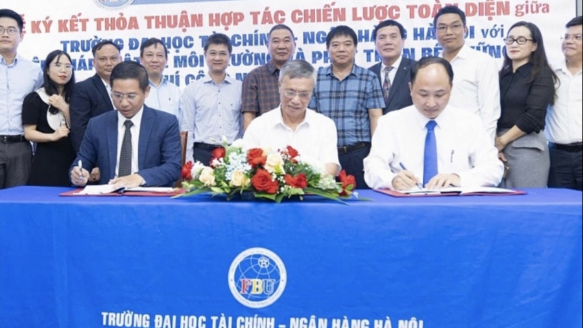 Hợp tác “tam giác vàng”: Báo chí - Nghiên cứu - Giáo dục cùng kiến tạo tương lai bền vững