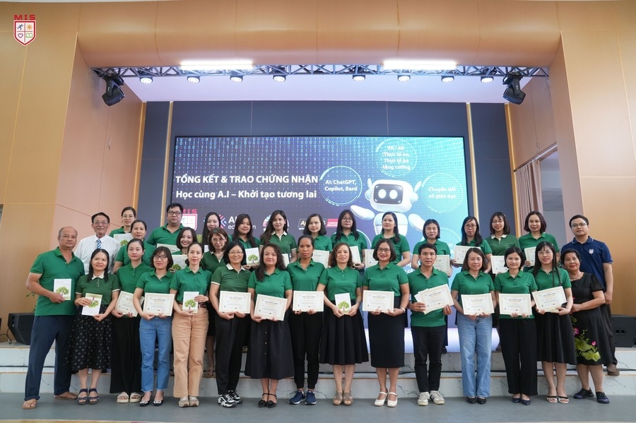 Ông Hoàng Văn Lược: Từ kỹ sư tự động hoá đến doanh nhân giáo dục