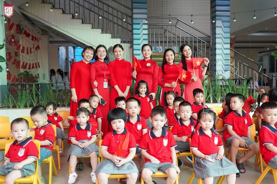 Ông Hoàng Văn Lược: Từ kỹ sư tự động hoá đến doanh nhân giáo dục