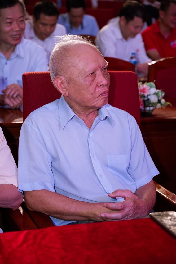 Bộ môn Điều khiển học: Hành trình 30 năm đưa tri thức và công nghệ vào giao thông hiện đại