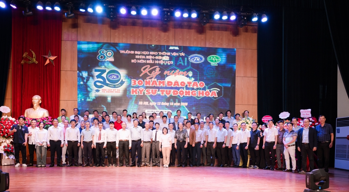 Hành trình 30 năm đào tạo Kỹ sư Tự động hóa của Trường Đại học Giao thông Vận tải