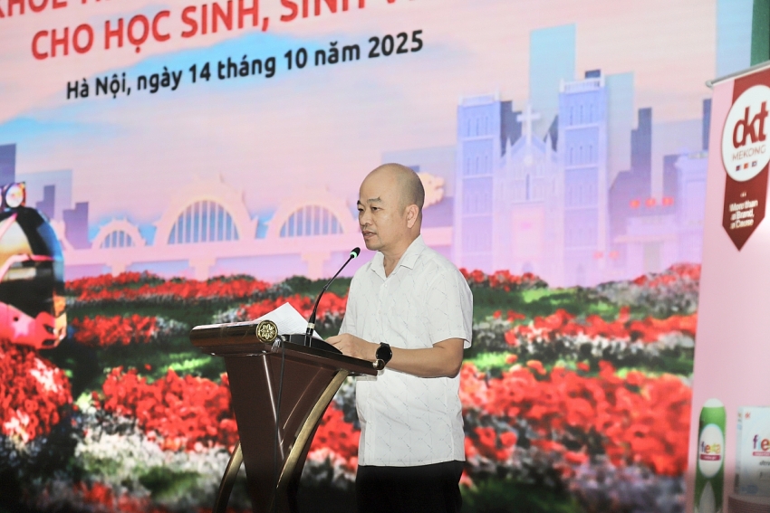 Sinh viên Cao đẳng Thương mại và Du lịch Hà Nội hào hứng với chương trình giáo dục sức khỏe sinh sản Sinh viên Cao đẳng Thương mại và Du lịch Hà Nội hào hứng với chương trình giáo dục sức khỏe sinh sản