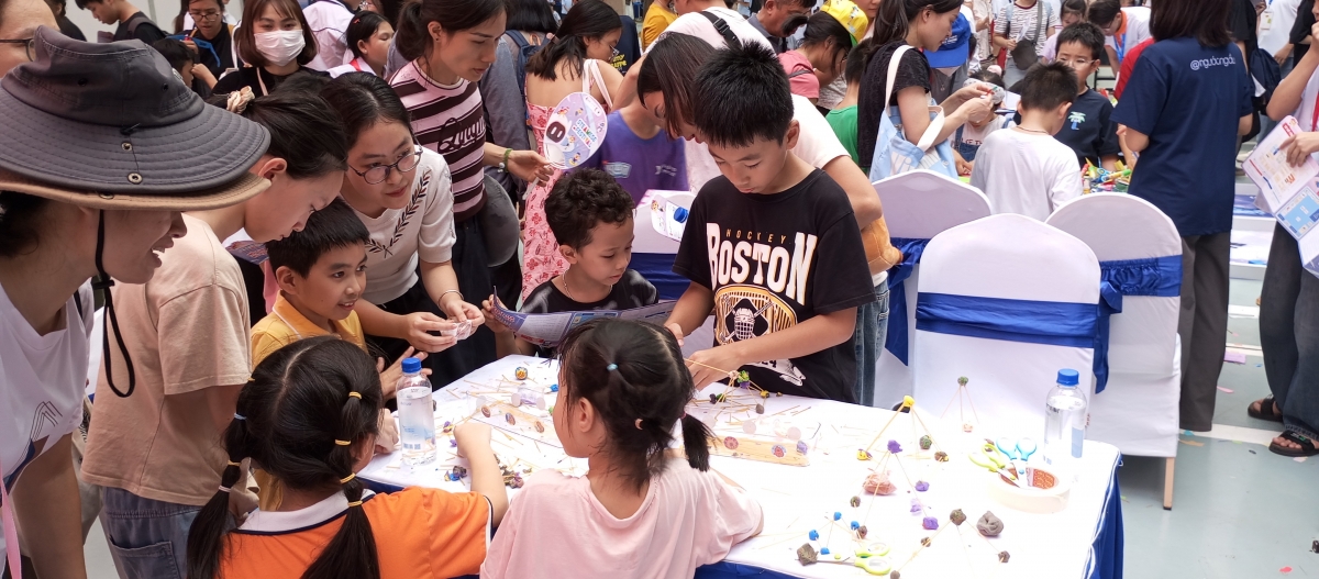 STEAMESE FESTIVAL 2025: “AI for All” - công nghệ thông minh phải thực sự dành cho tất cả