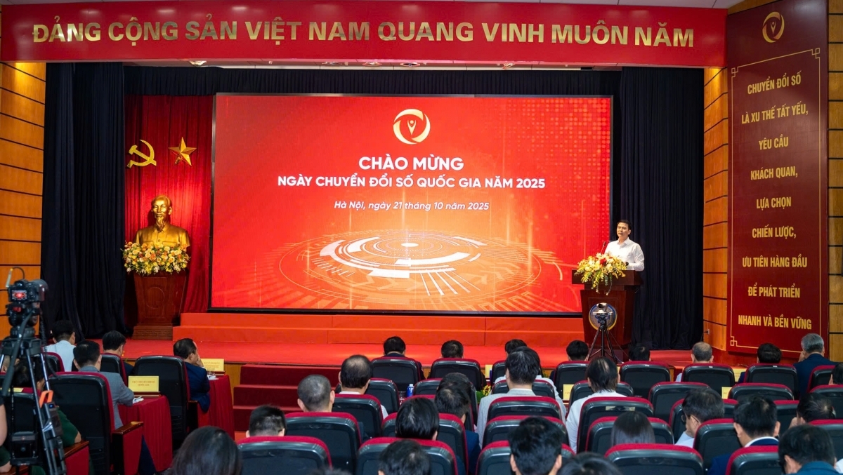 Từ tốc độ đến chiều sâu: Chuyển đổi số Việt Nam ngày càng gần dân hơn